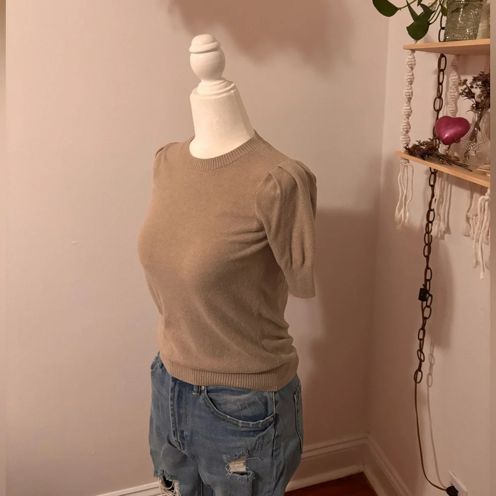Short-Sleeve Puff Shoulder Knit Top in Beige - Picture 3 of 4